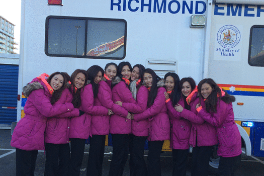 Miss Chinese Vancouver Contestants Volunteer with Richmond Cares