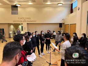 Miss Chinese Vancouver Finalists and Richard Yuen & Friends Strive for Perfection at Rehearsals<br>