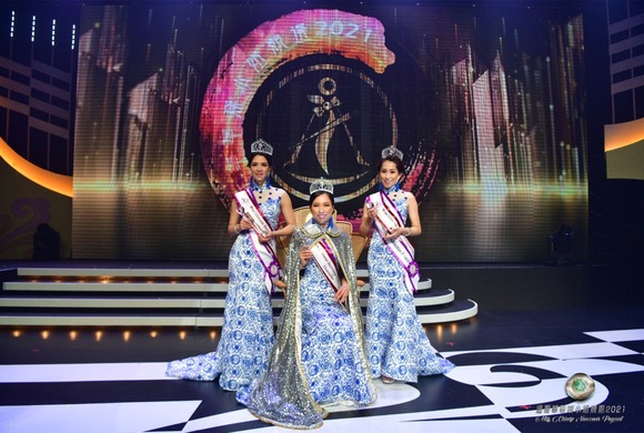 No. 4 Cindy Wu Crowned Miss Chinese Vancouver 2021