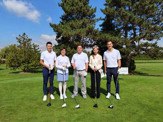 王一亦擔任中僑慈善高爾夫球賽主禮嘉賓